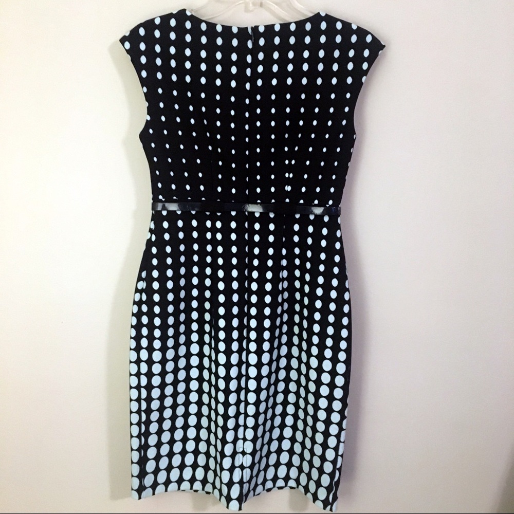 CONNECTED DRESS SIZE 4P - Picture 2 of 8